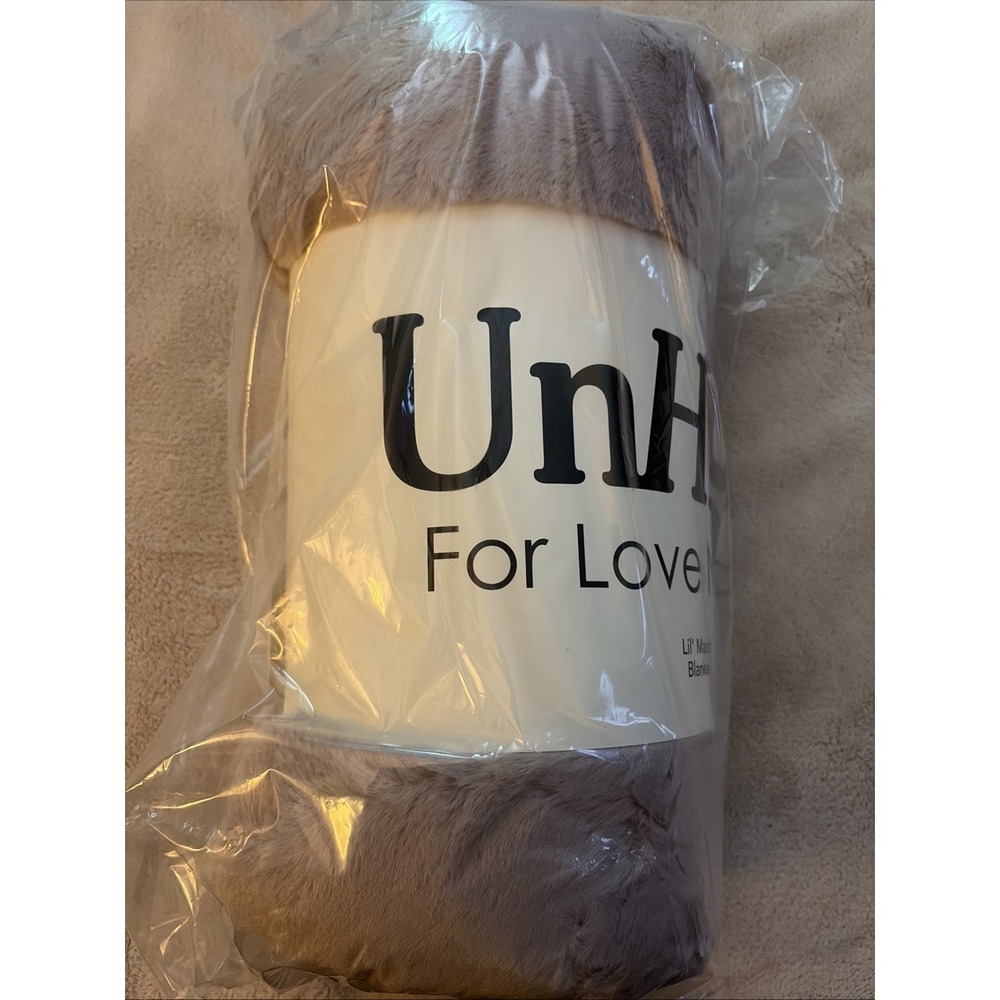 Unhide Lil' Marsh Blanket Rosy Baby Medium blanket  Faux Fur Trim (60" x 80")